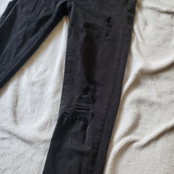 American Eagle Outfitters super stretch jeggings black ripped size 4 - Picture 2 of 7
